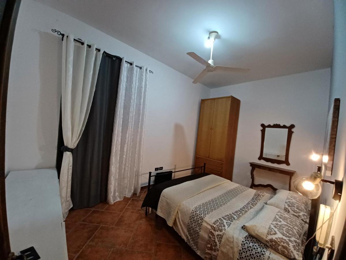 Casa Di Roberta Hotel Lecce Kültér fotó